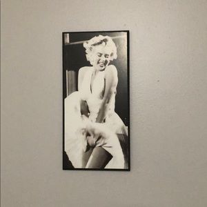 marilyn monroe wall hang/frame